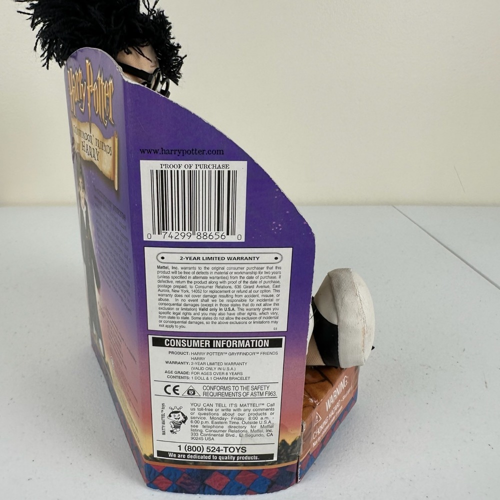 Mattel Harry Potter GRYFFINDOR FRIENDS Doll with Charm, 2001 - Picture 3 of 7